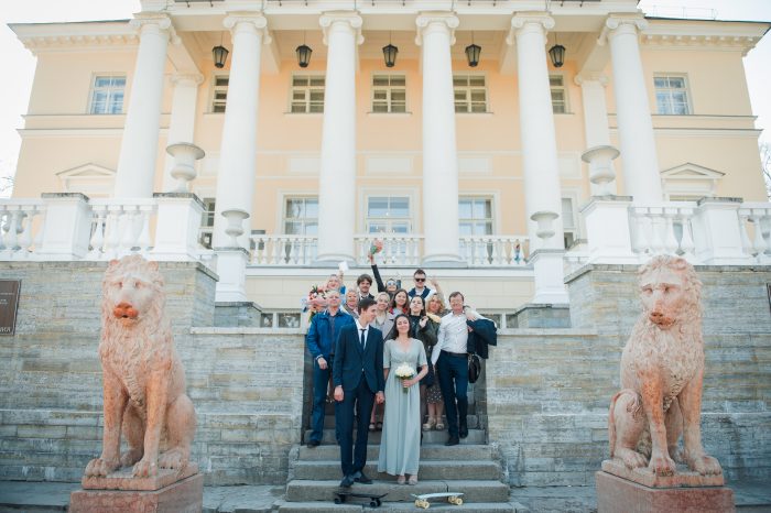 The exterior of the Wedding Palace in Pushkin