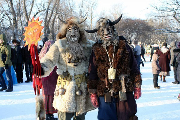 Kolyada (коляда); photo taken from: https://veles.site/news/slavyanskij-prazdnik-kolyada